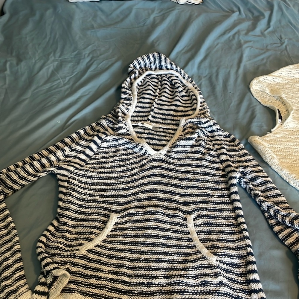 knit sweater
